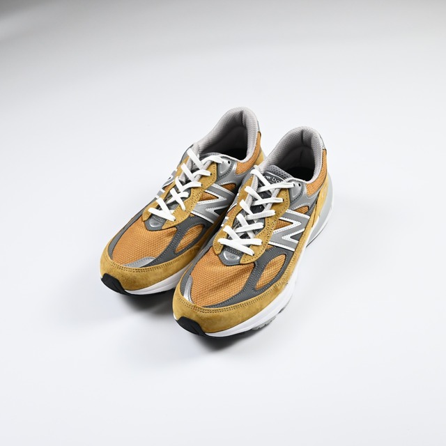 New Balance Made in USA 990 V6