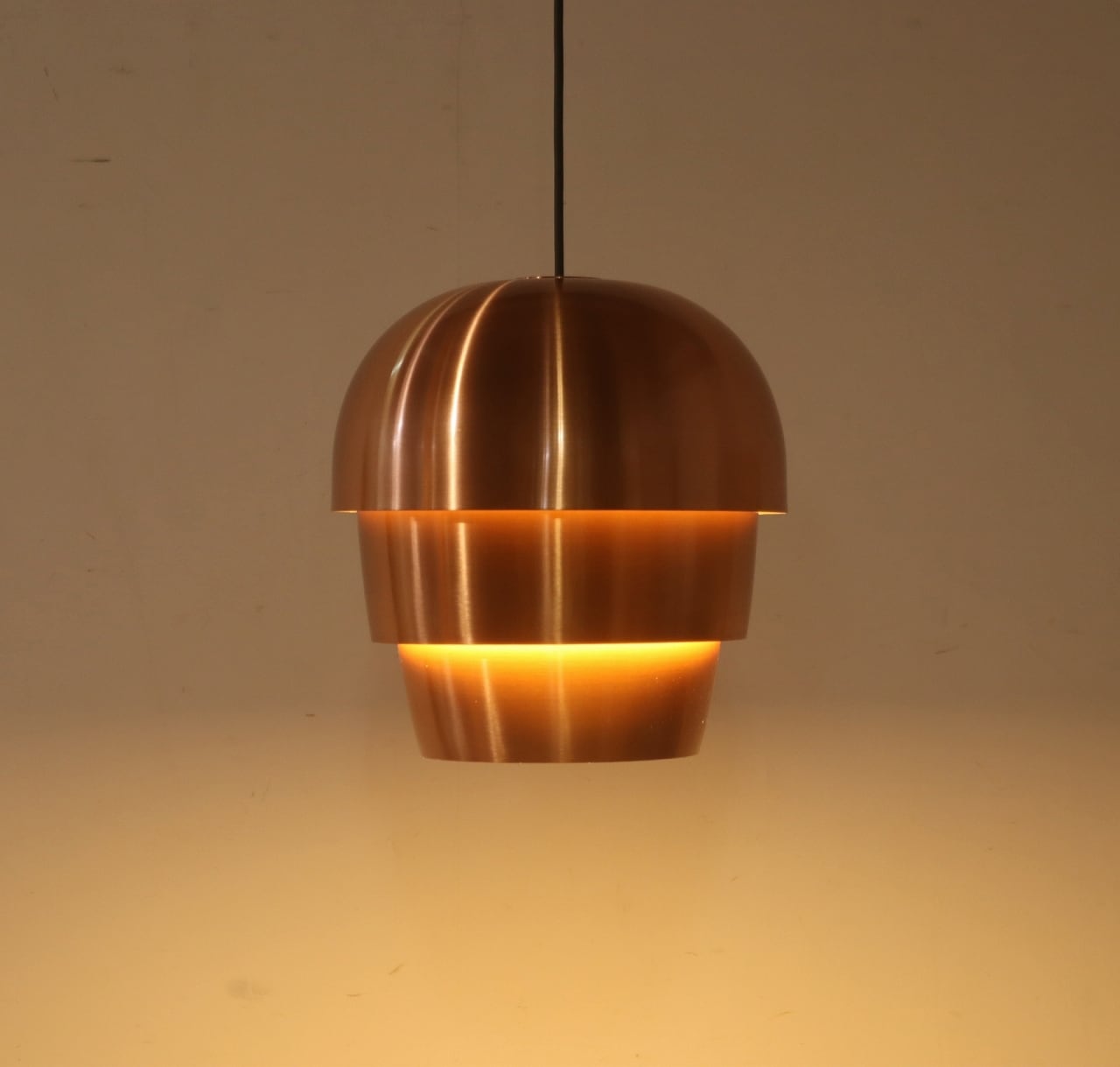 北欧 デンマーク ボーコンセプト パインコーン ペンダント ライト ランプ 照明 北欧 デンマーク Boconcept ボーコンセプト Pine Cone パイン