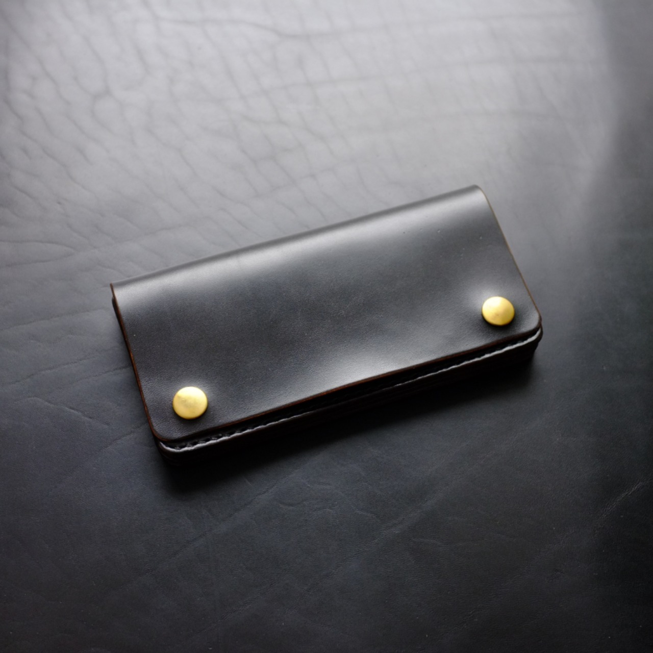 在庫品】トラッカーウォレット 壱 MARYAM HORSEBUTT 参層式 | NINEMC 玖區