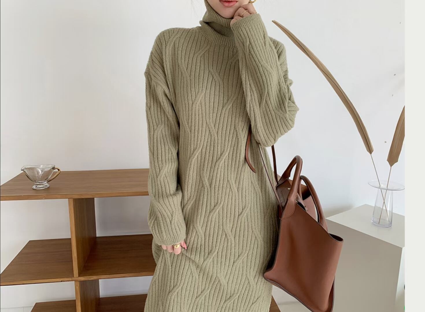 ケーブル編み タートルネックワンピース　AJ1079-8067