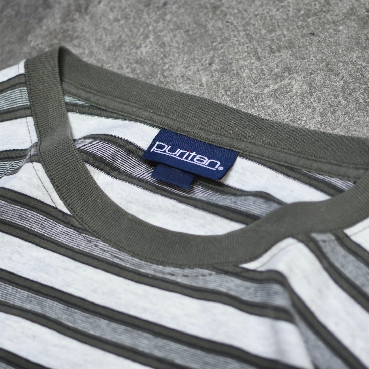 PURITAN wide silhouette multi border tee