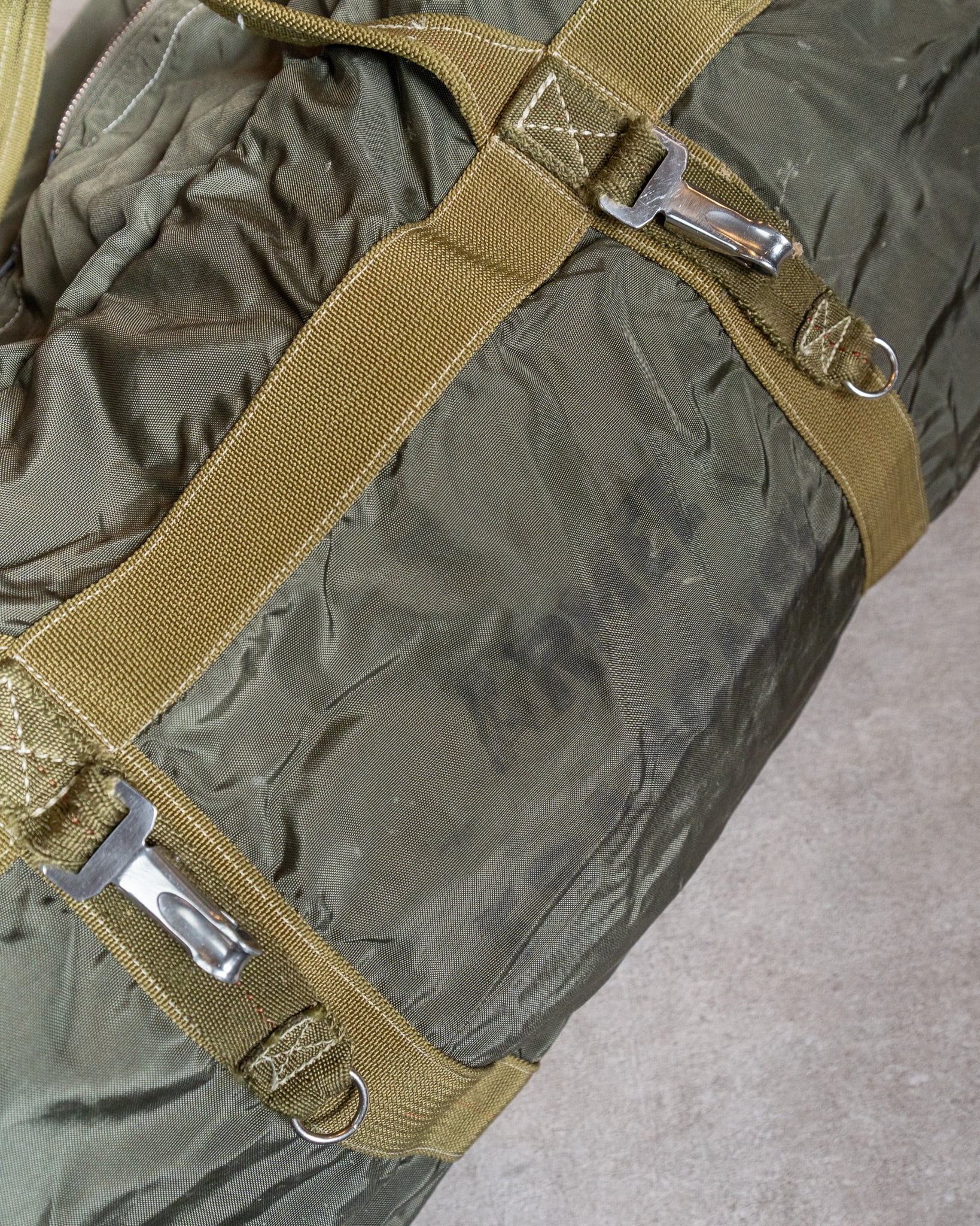 French Air Force 80-90s Paratrooper Bag 65L フランス空軍