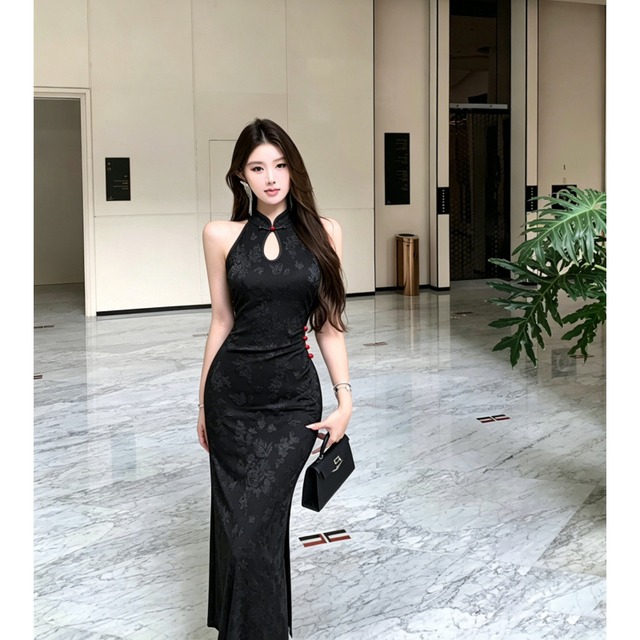 ロングドレス レディース チャイナドレス ハルターネック ノースリーブ 地柄織り キーホールネック サイドスリット ブラック パーティーDQ2-ZED881516DXH348B