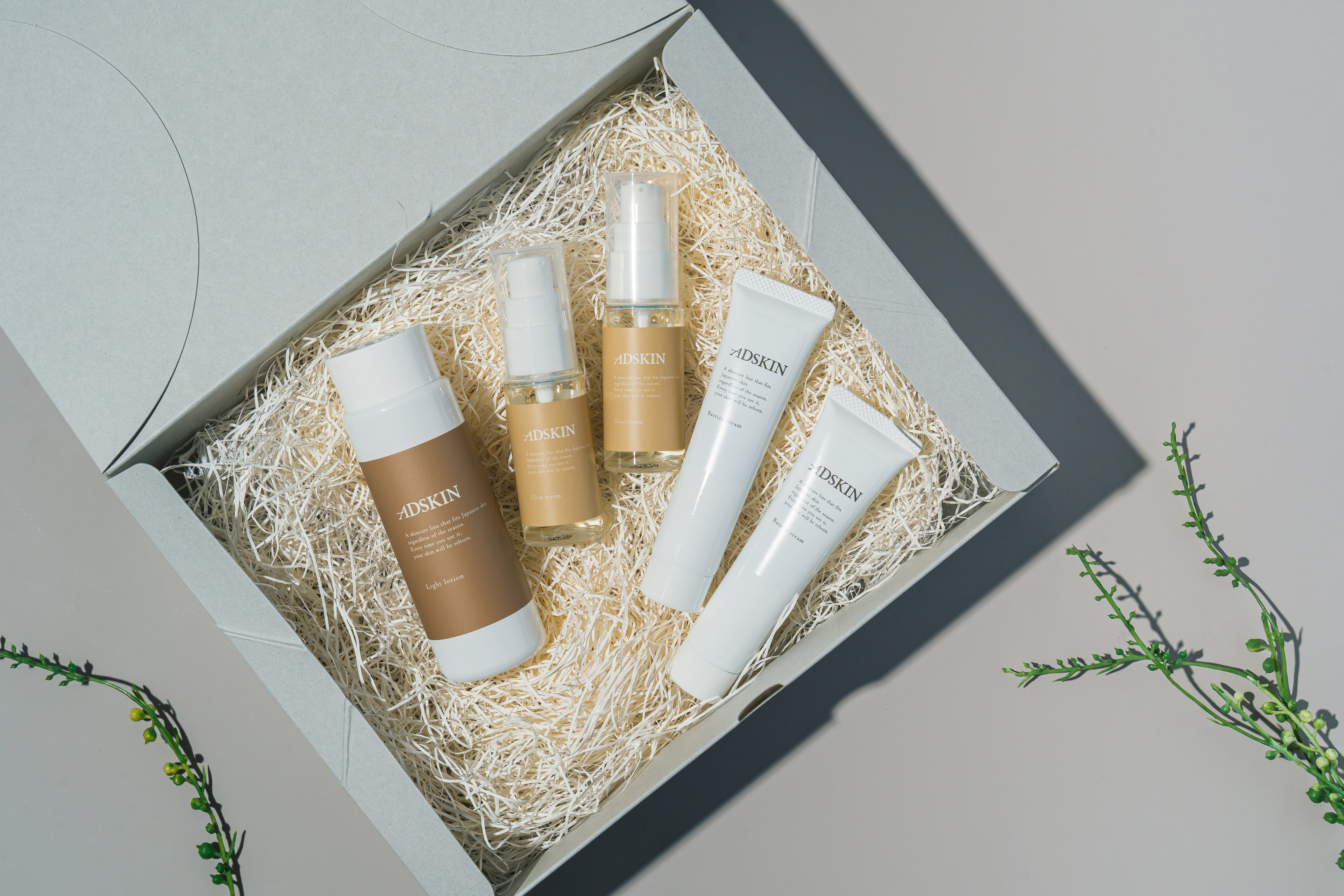 【定期便1ヶ月】ライトローション、クリアセラム×2本、バリアクリーム×2本