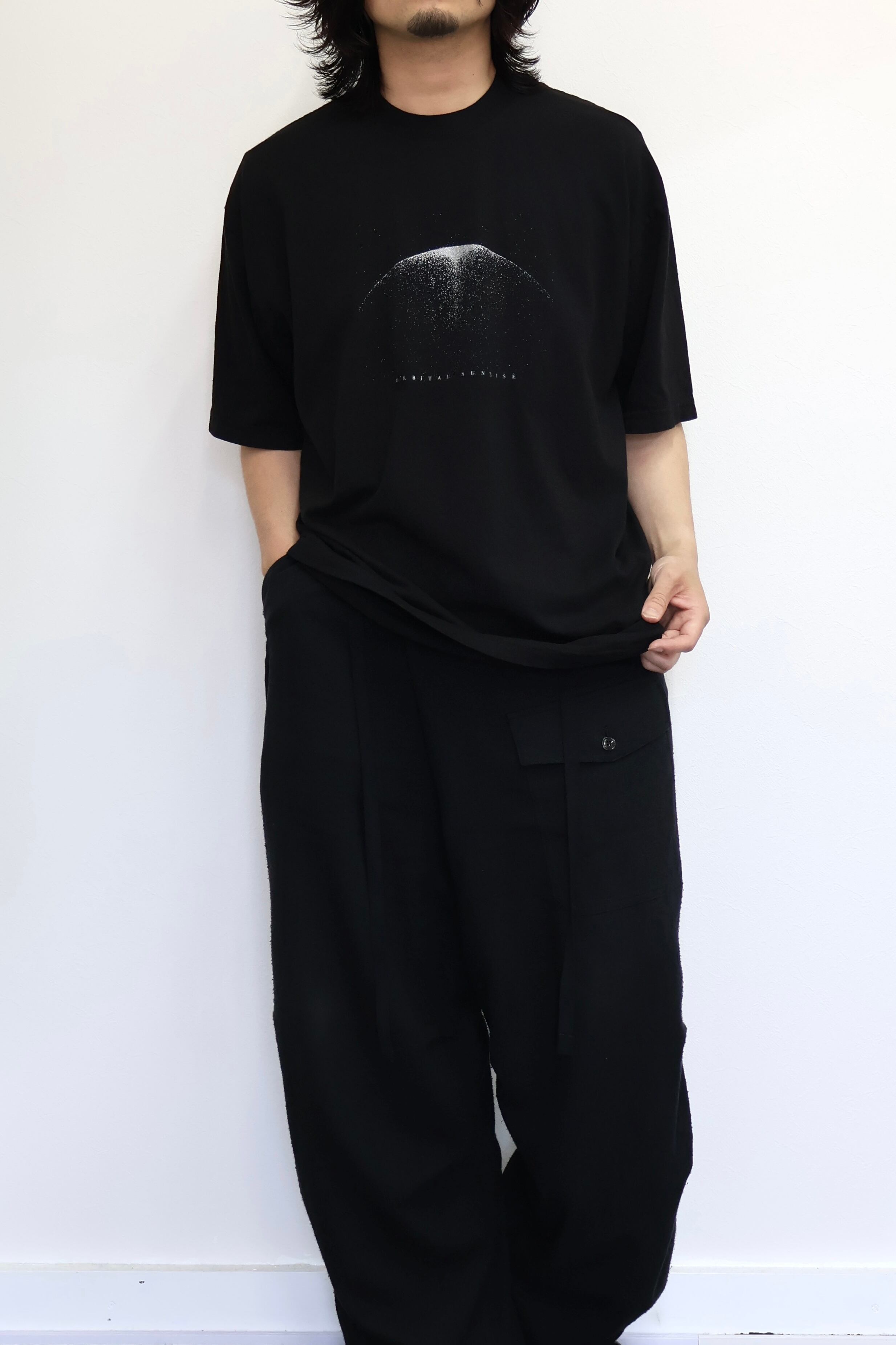 ESSAY OVERSIZED GARMENT DYE T-SHIRT【BLACK】-SUNRISE- | OoaLL
