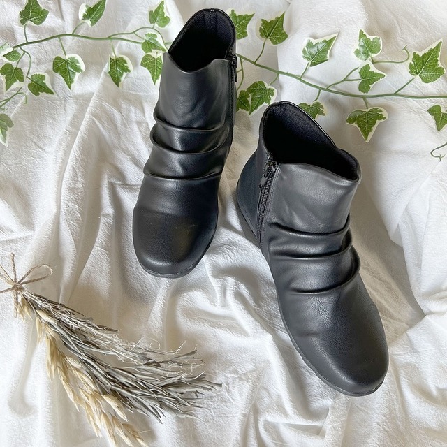 ファスナー付き　シャーリングショートブーツ レディース 4865