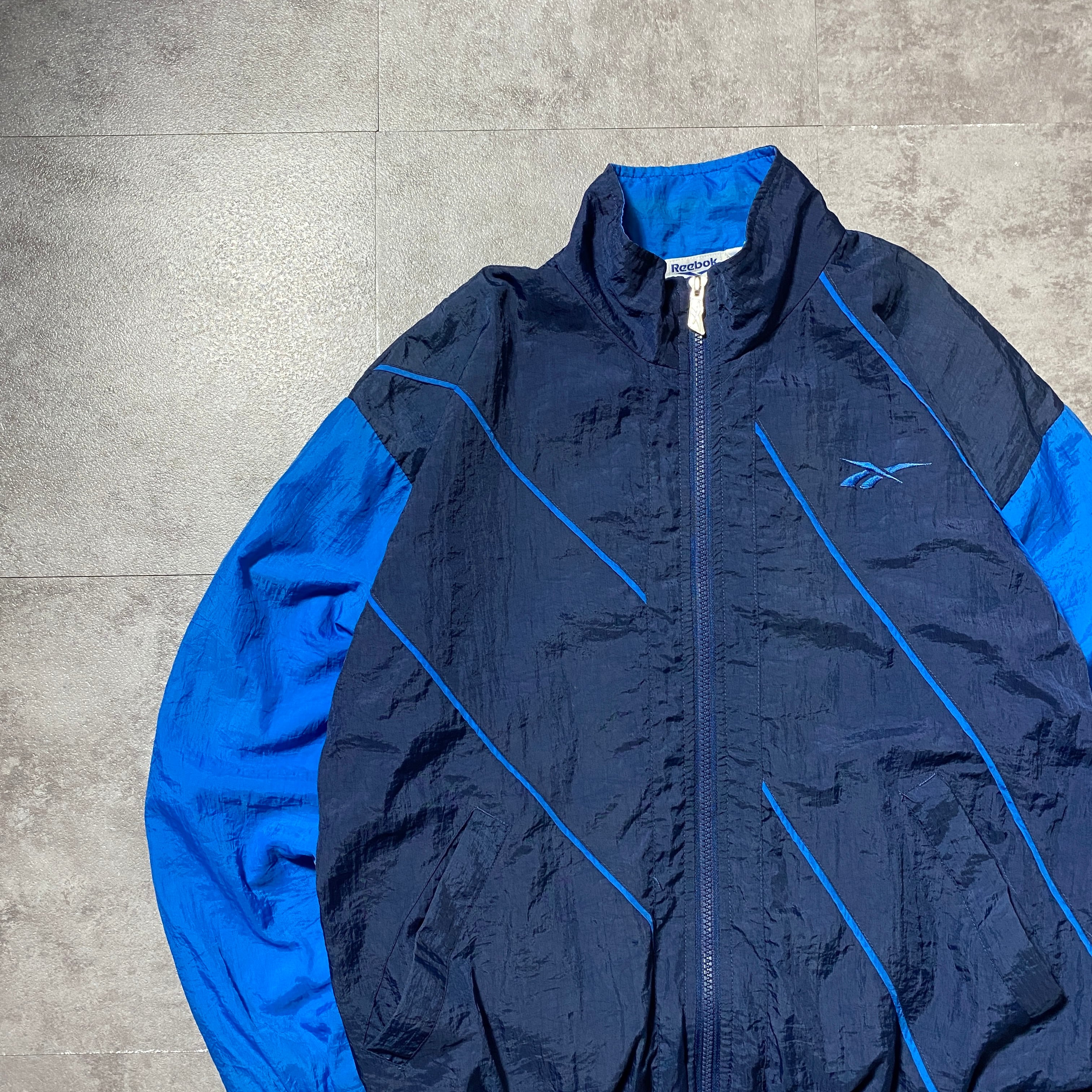 Nylon jacket | used_clothing_katharsis
