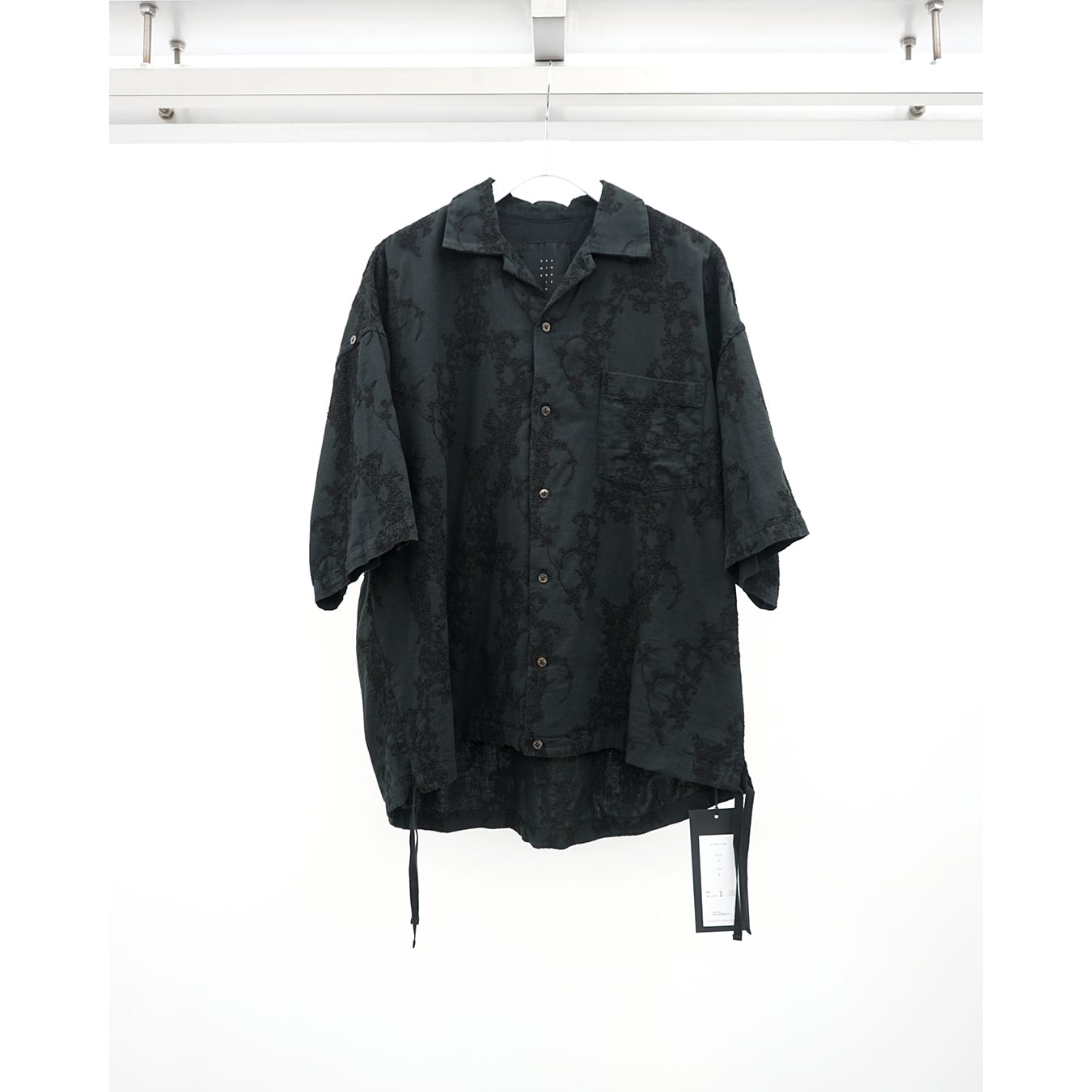 The Viridi-anne] (ザヴィリディアン) VI-3971-02 EMBROIDERED S/S