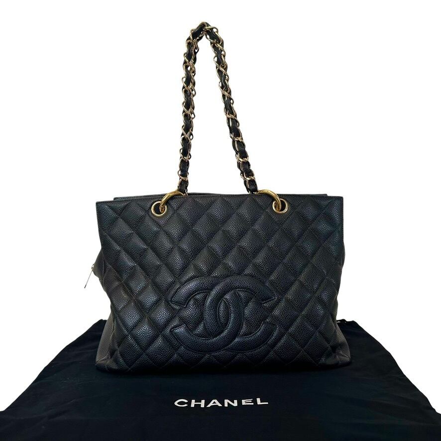 Ultra Rare◇CHANEL Chain Tote Bag Handbag Matelassé Tote Bag Caviar Leather Black Gold Unisex