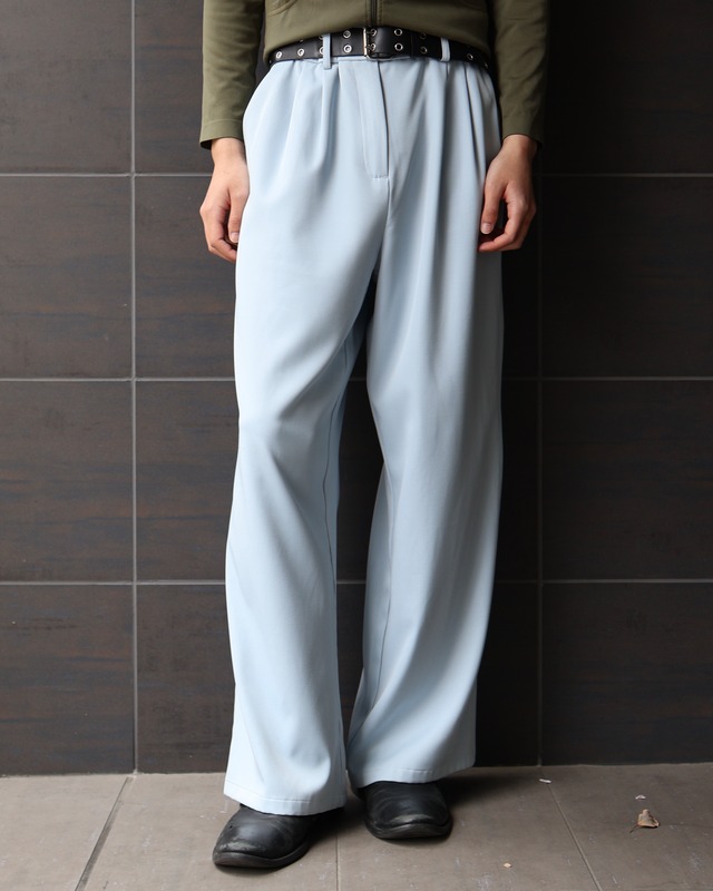 Colored wide straight slacks