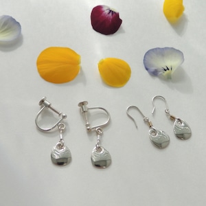 E_014 / P_014 petal earrig , pierce