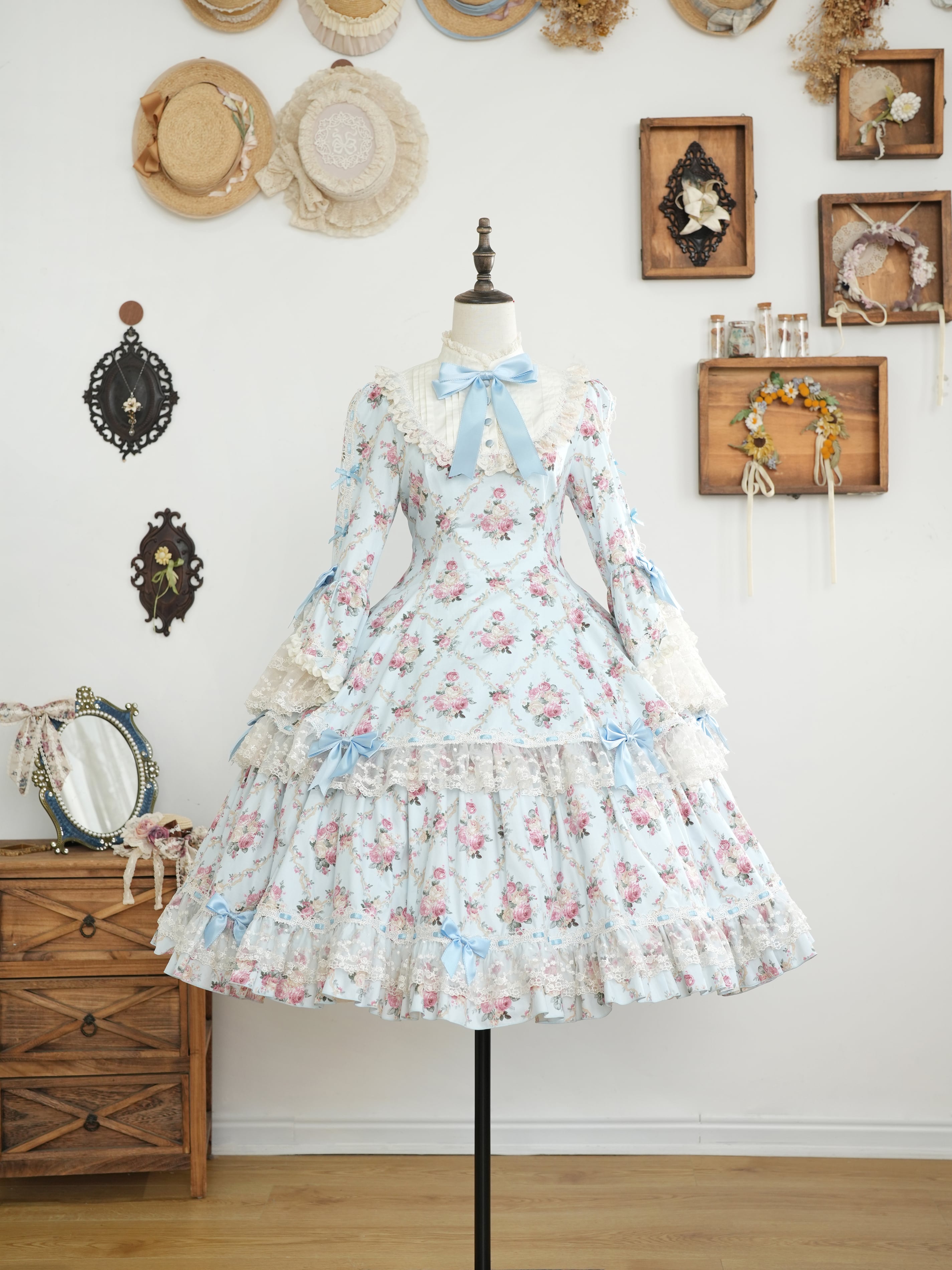 Fashion Show】フローレンス・ブーケ ラウンドヨークワンピース