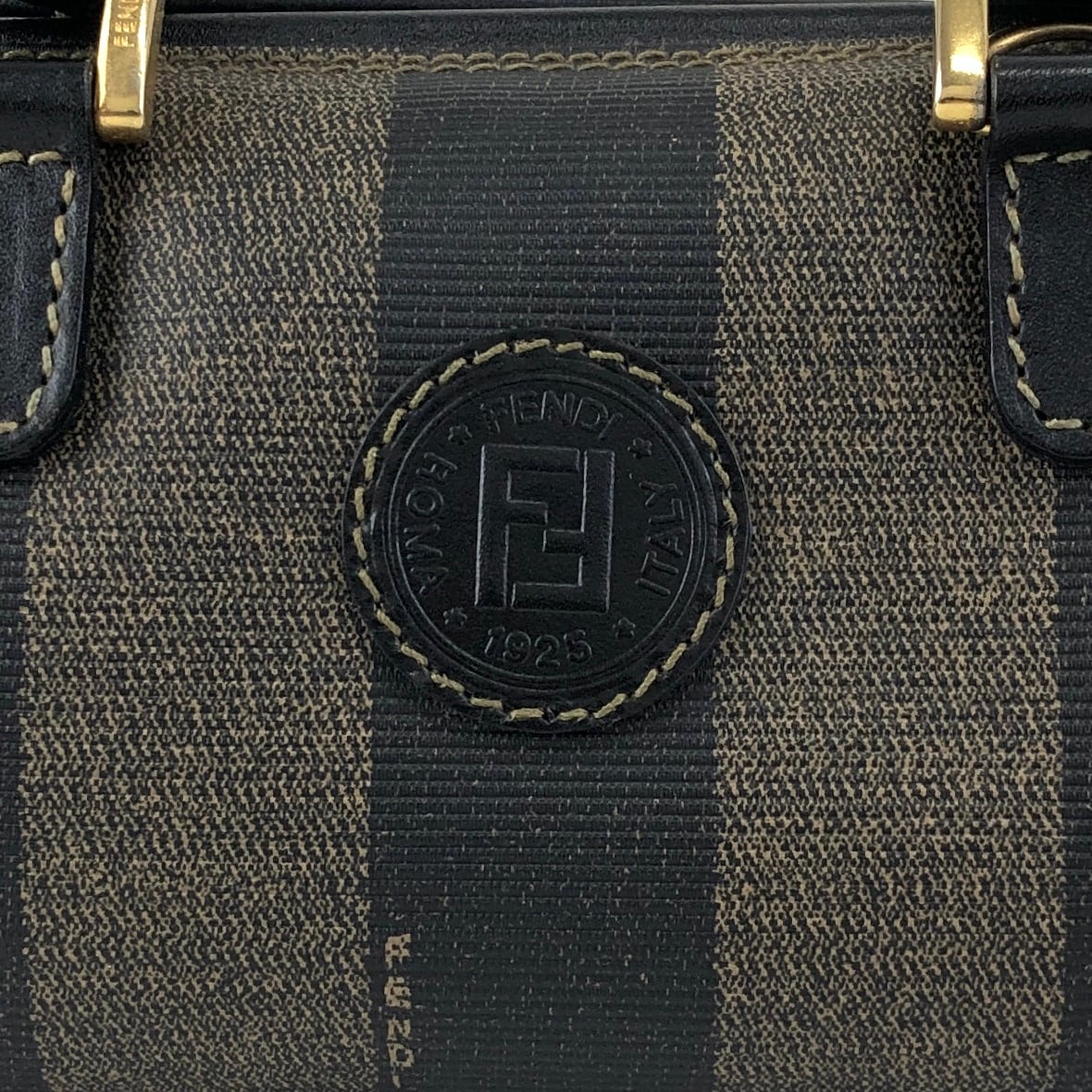 【美品】FENDI フェンディFF柄 2way ボストンバック PVC×レザー FENDI フェンディ ぺカン ショルダーバッグ ブラウン FFロゴ PVCレザー