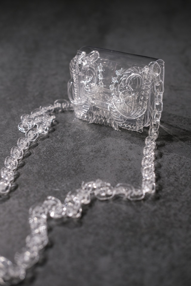 【Mame Kurogouchi】Transparent Sculptural Micro Chain Bag - clear -