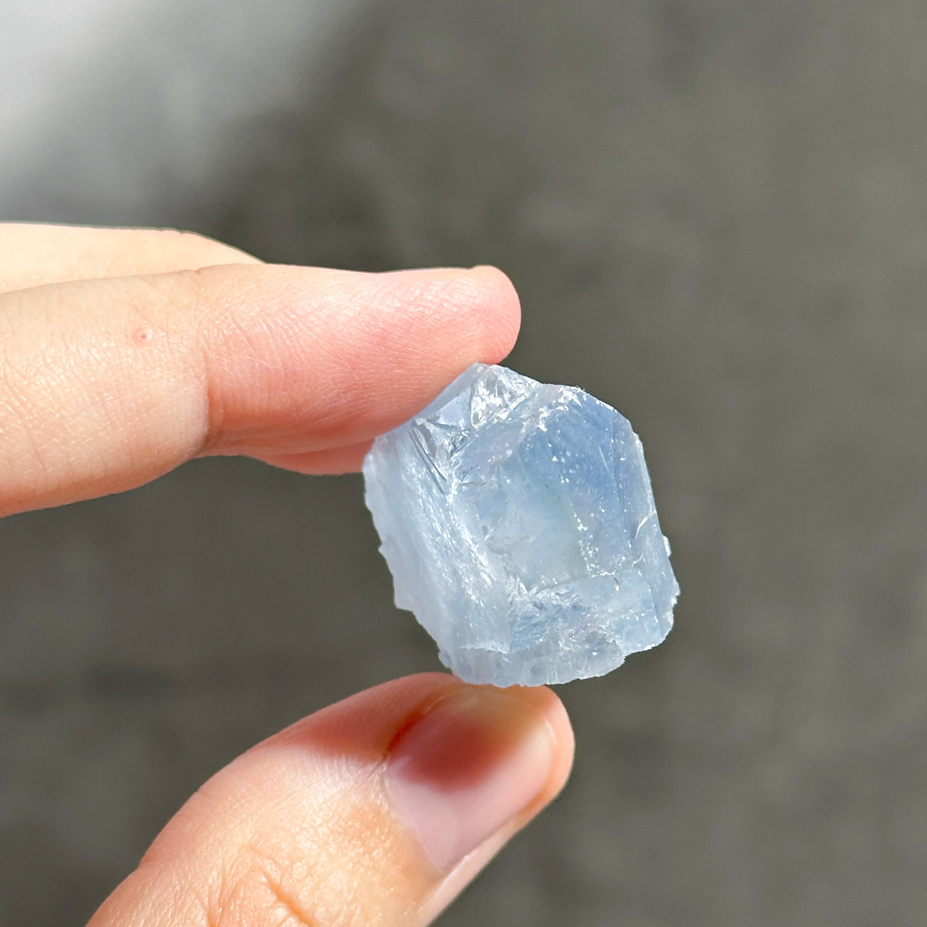 セレスタイト 原石 32◇ Celestite ◇天然石・鉱物・パワーストーン