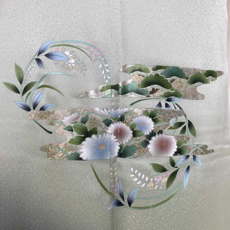付け下げ 訪問着 中古 古典柄 花柄 薄い緑 緑 松 菊 裄65.5cm 身丈157cm 結婚式 着物 入学式 卒業式 礼装 1161 付け下げ 訪問着 中古 古典柄 花柄 薄い緑 緑 松 菊 裄65.5cm 身丈