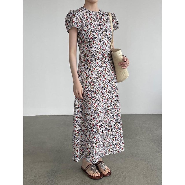 vintage floral puff-sleeve one-piece