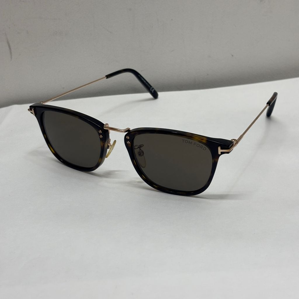 TOM FORD トムフォード Beau サングラス TF672 52E ブラウン系