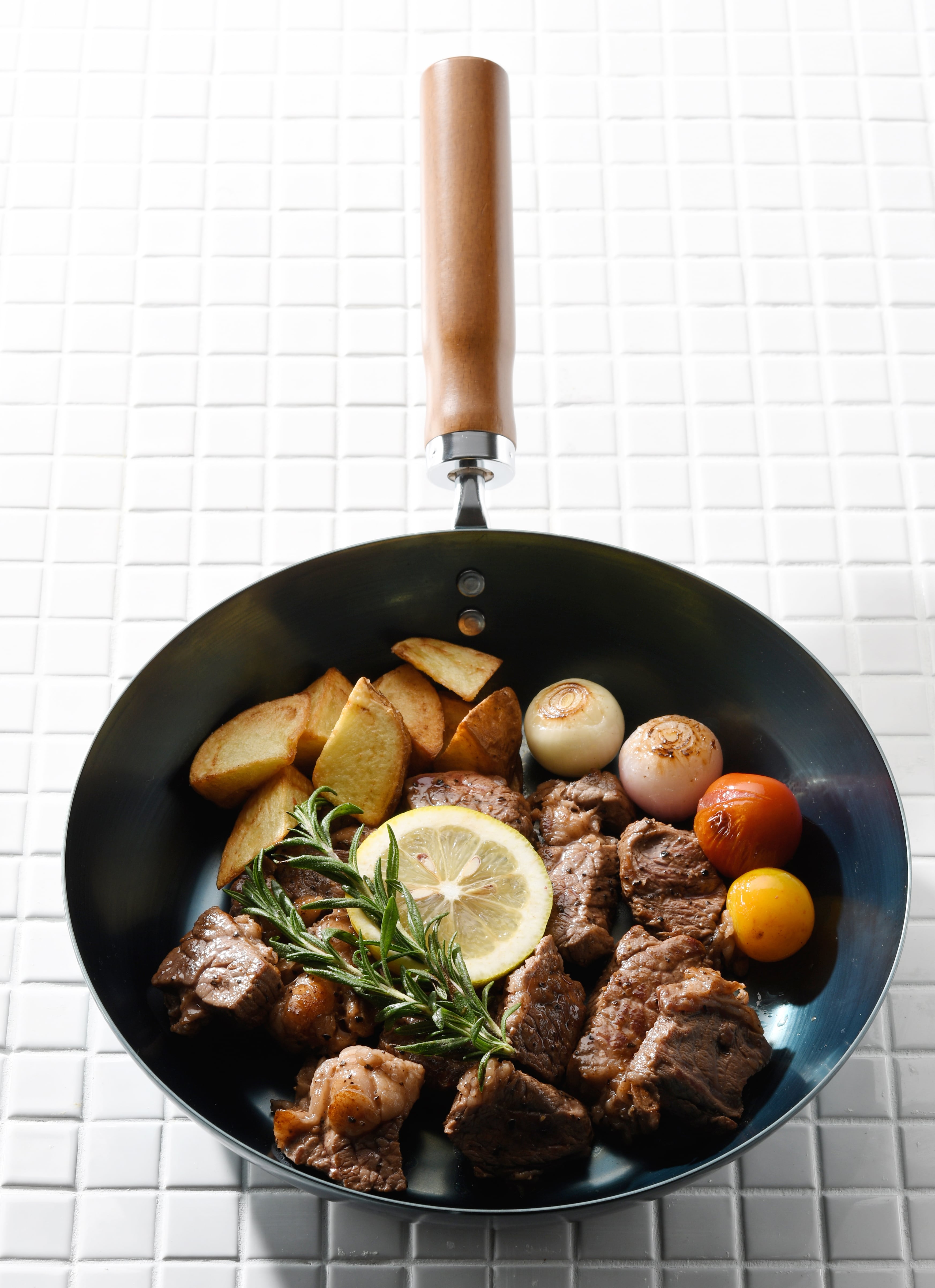 b2432f600a33171449a9b90b308bc1