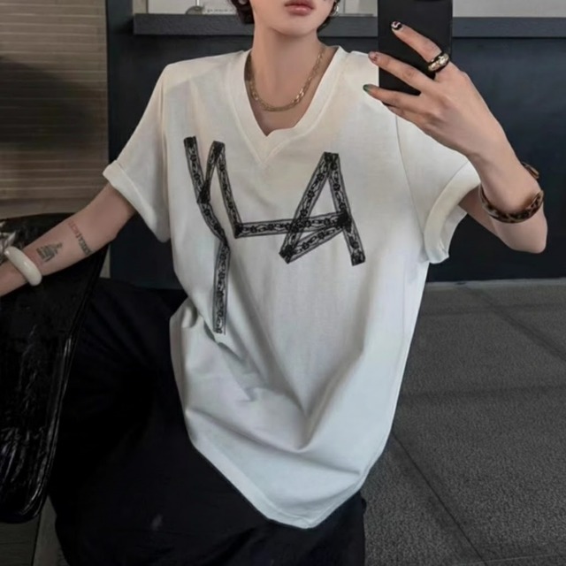 Printed V-neck Half Sleeve T-shirt 01135