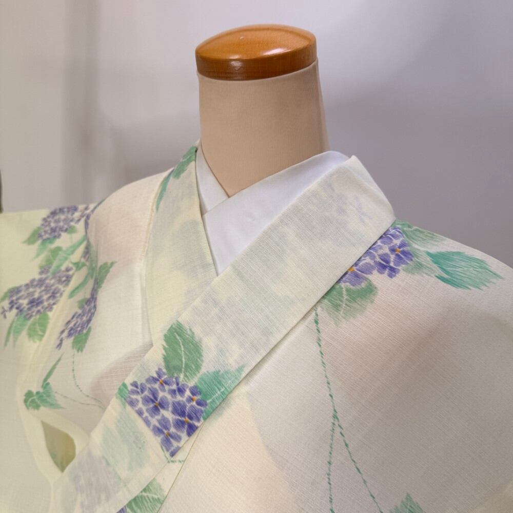 小紋 夏 麻風 夏用 幅広 大きい 洗える着物 裄64.8cm 身丈157.8cm 花柄 お洒落着 普段着 ポリエステル 黄色 クリーム 美品 M サイズ 6139