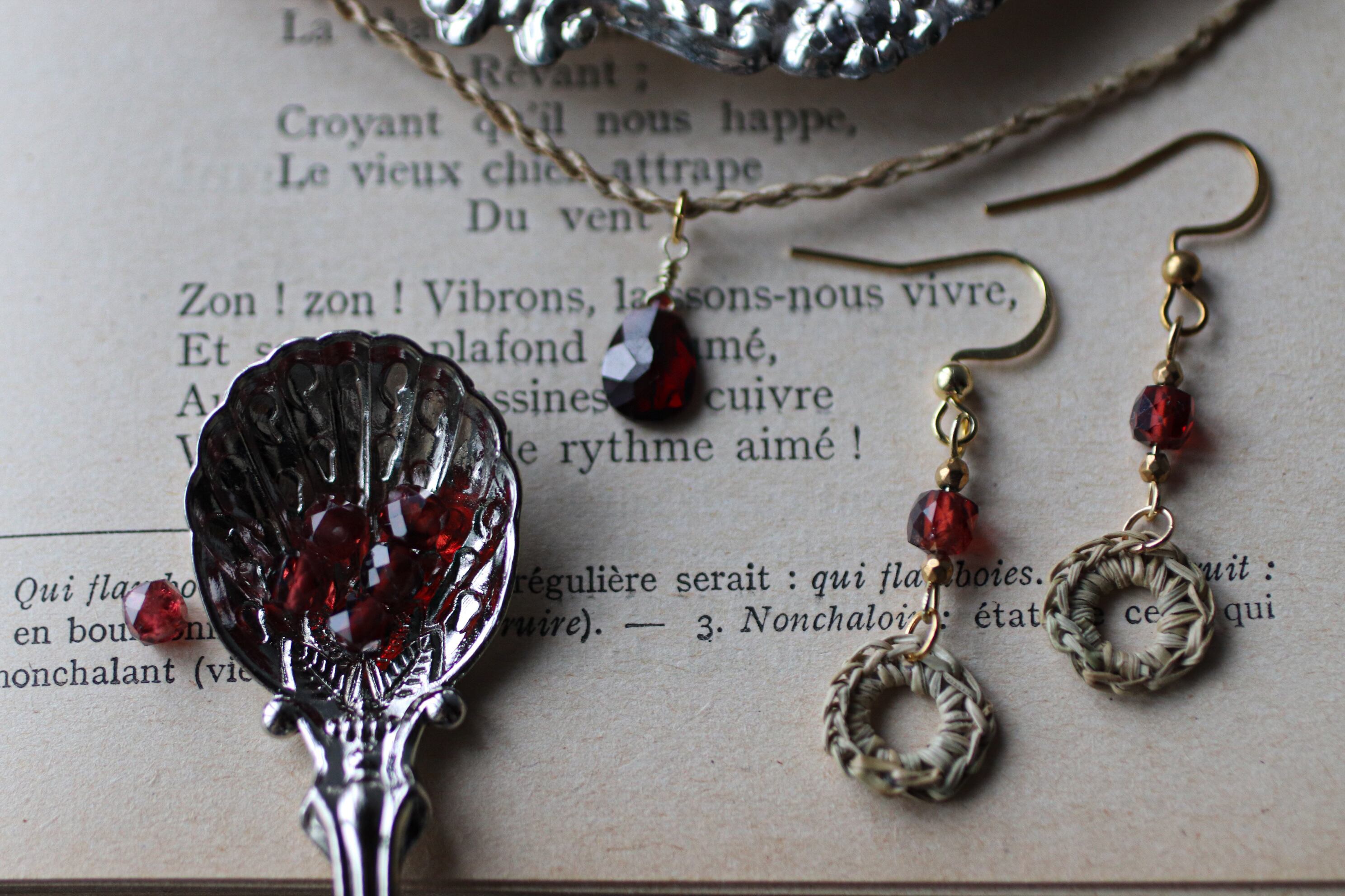 1月2月限定! ガーネットピアスandネックレスセット | AOIFARM