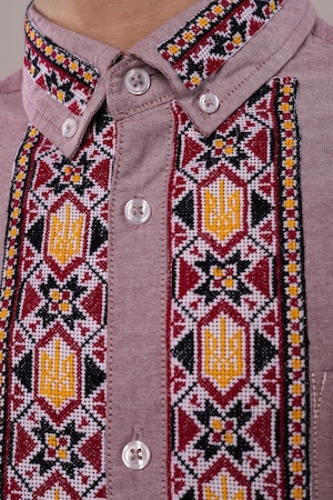 ウクライナ刺繍ヴィシヴァンカ　クロスステッチ手刺繍　M-Lサイズ　メンズ