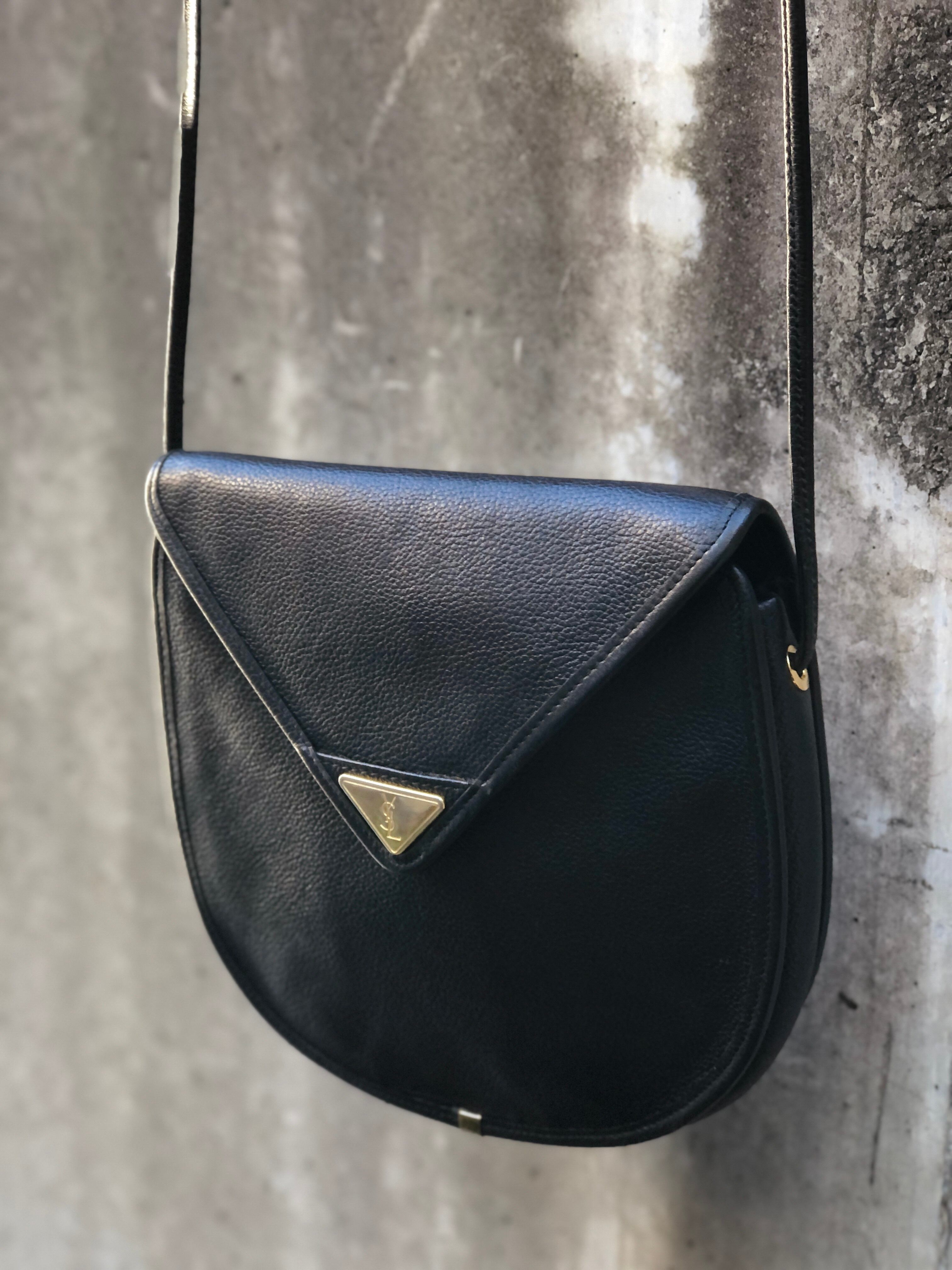 Yves Saint Laurent イヴ サンローラン YSLプレート エンボス Yves Saint Laurent イヴ サンローラン YSLプレート エンボス