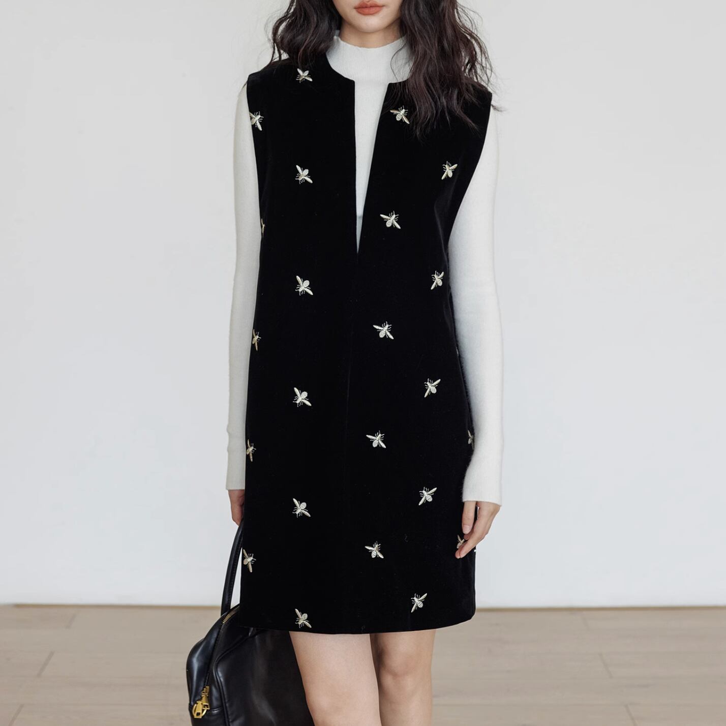 Bee embroidery vest dress