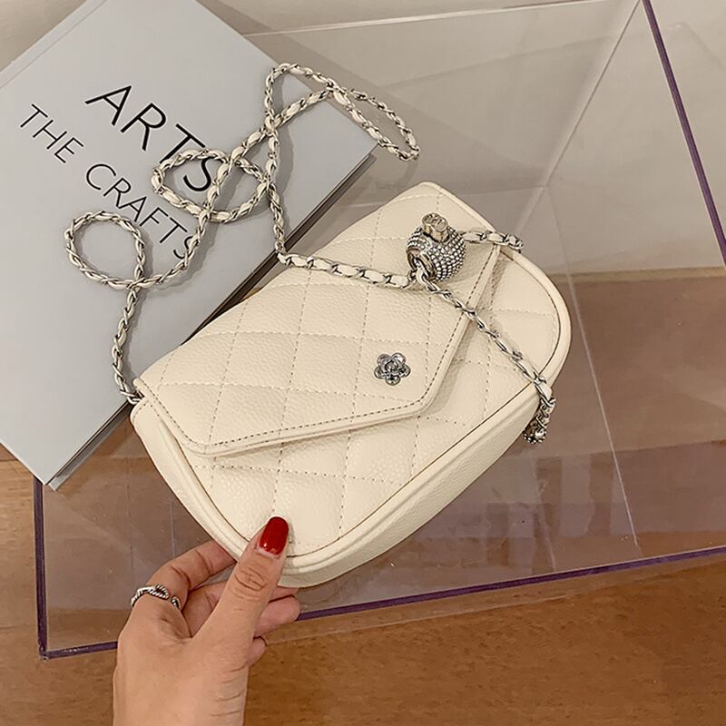 ネットレッドスモールバッグメスバッグ2020新しいトレンディなファッションロンバスチェーンメッセンジャーバッグインワイルドワンショルダースモールスクエアバッグ Tiancai_Wing_Bag5458537