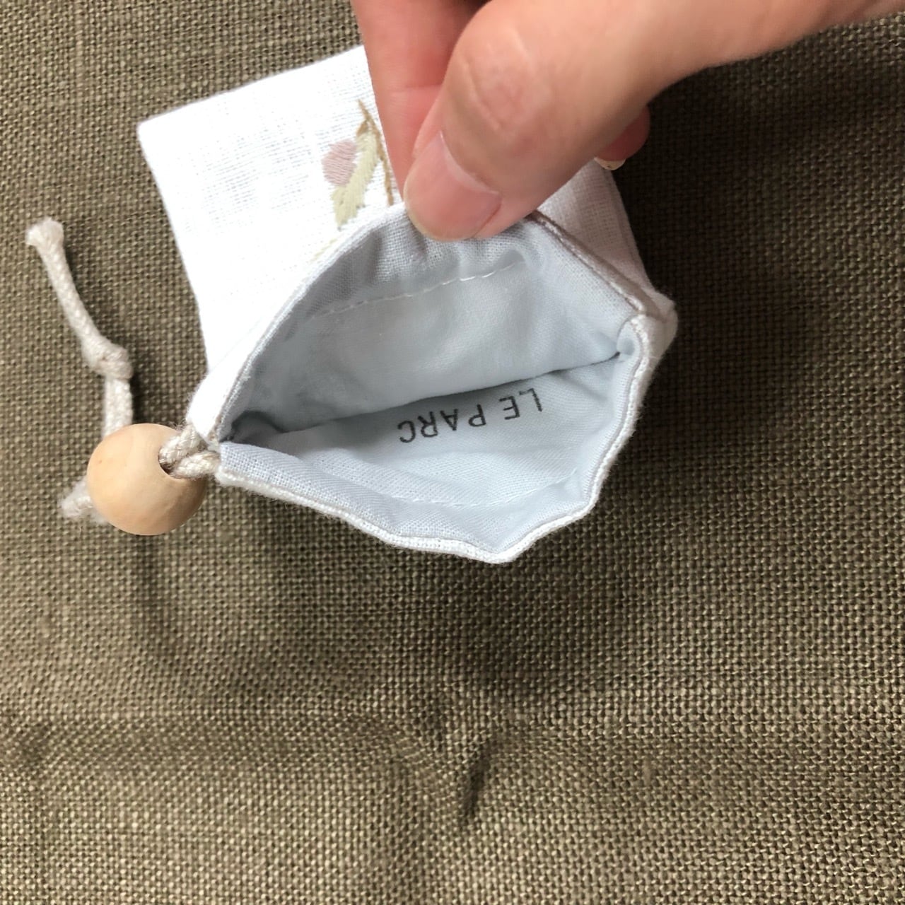 ボタニカル刺繍のミニ巾着【6種類】受注制作 | Leparc