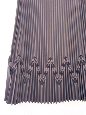 幾何柄プリーツスカート