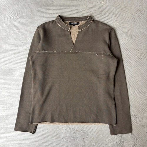 5351 Pour Les Hommes / Cut-Off design long sleeve shirt