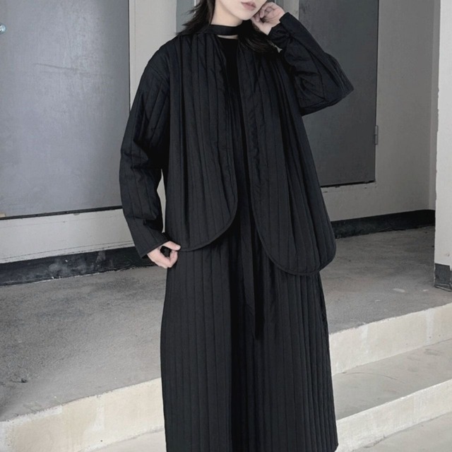 Asymmetric quilted short coat C0756