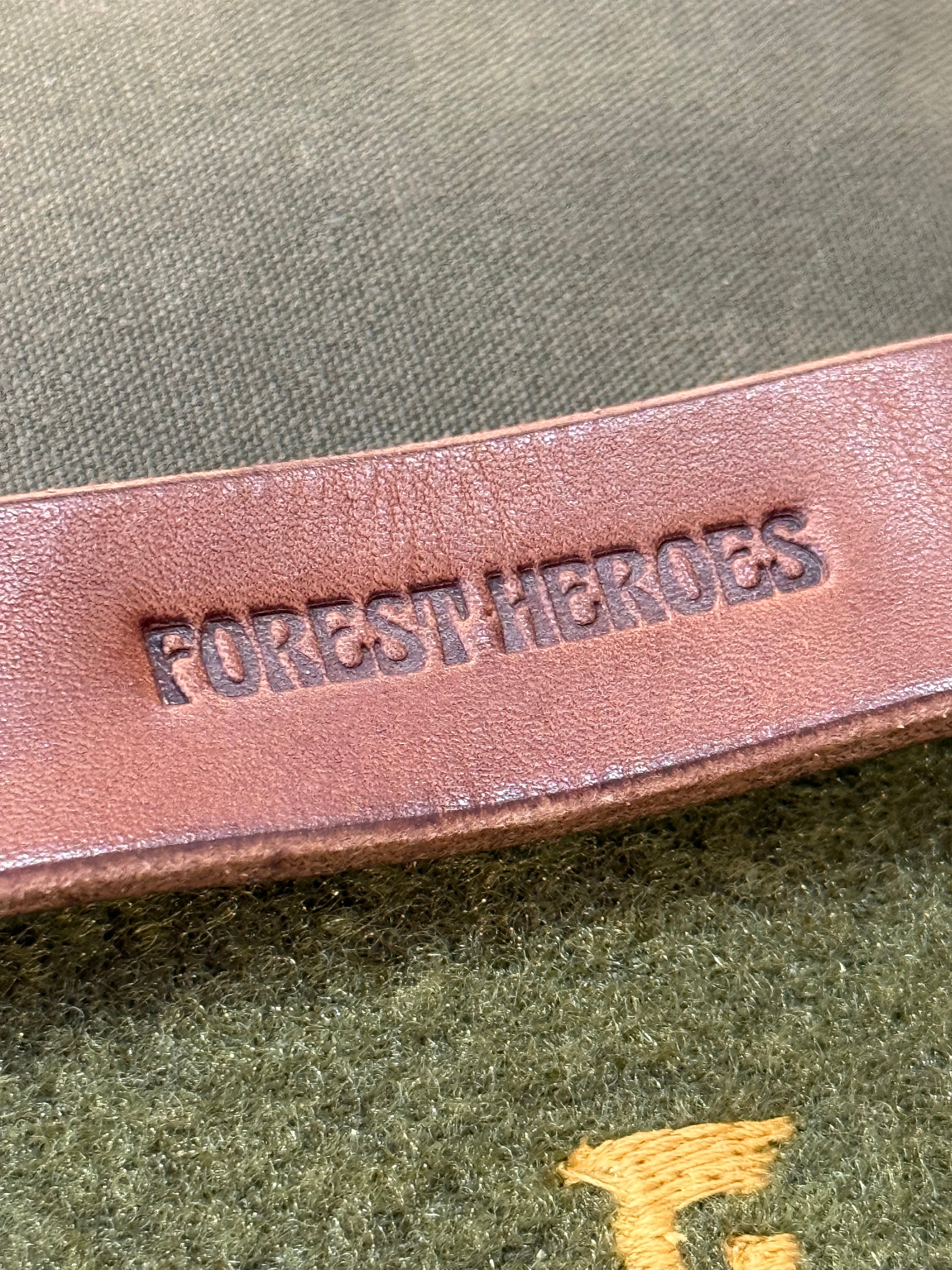 NEW❗️FOREST HEROES トナカイファー用『オーバルベルト