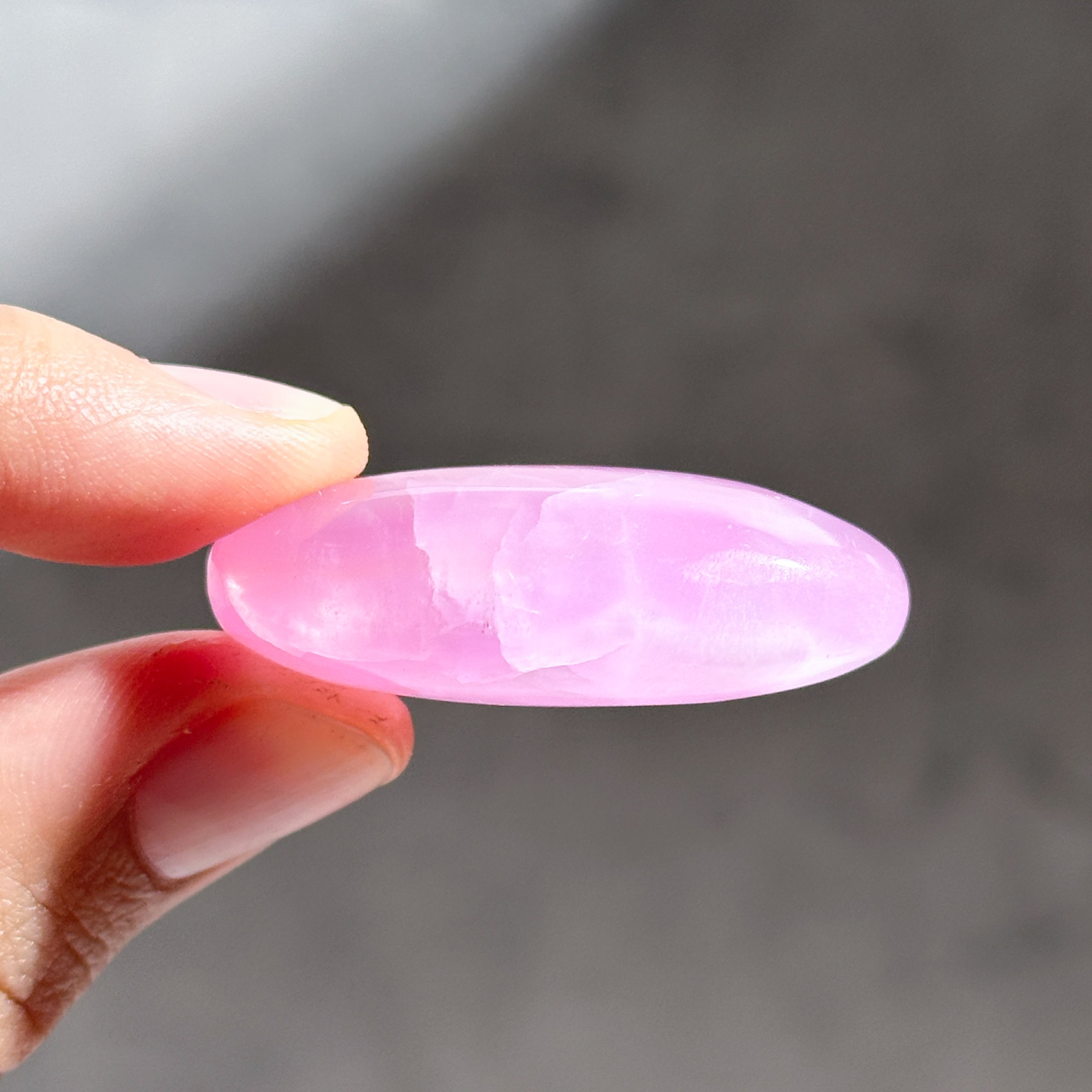 高品質】ピンクアラゴナイト パームストーン 81◇Pink Aragonite Palm