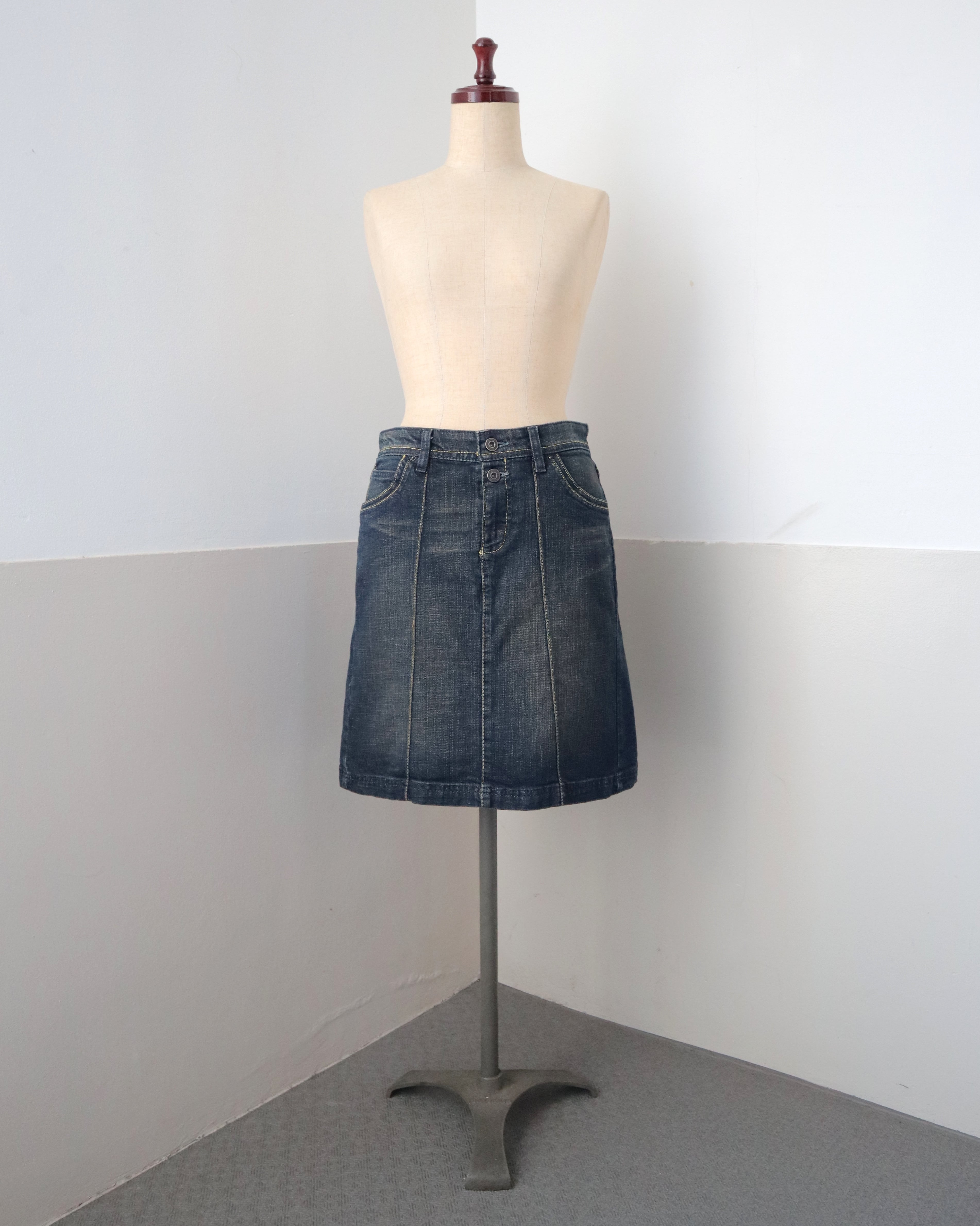 euro denim skirt | canatokyo