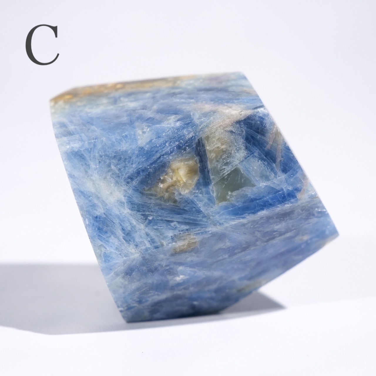 カイヤナイト / フリーフォーム【C / 1個】