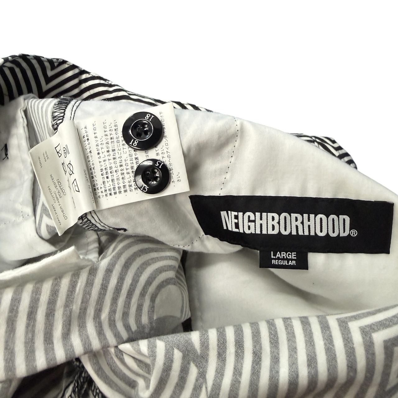 【NEIGHBORHOOD】ネイバーフッド ✕ DSC "FLAME PATTERN" ショートパンツ