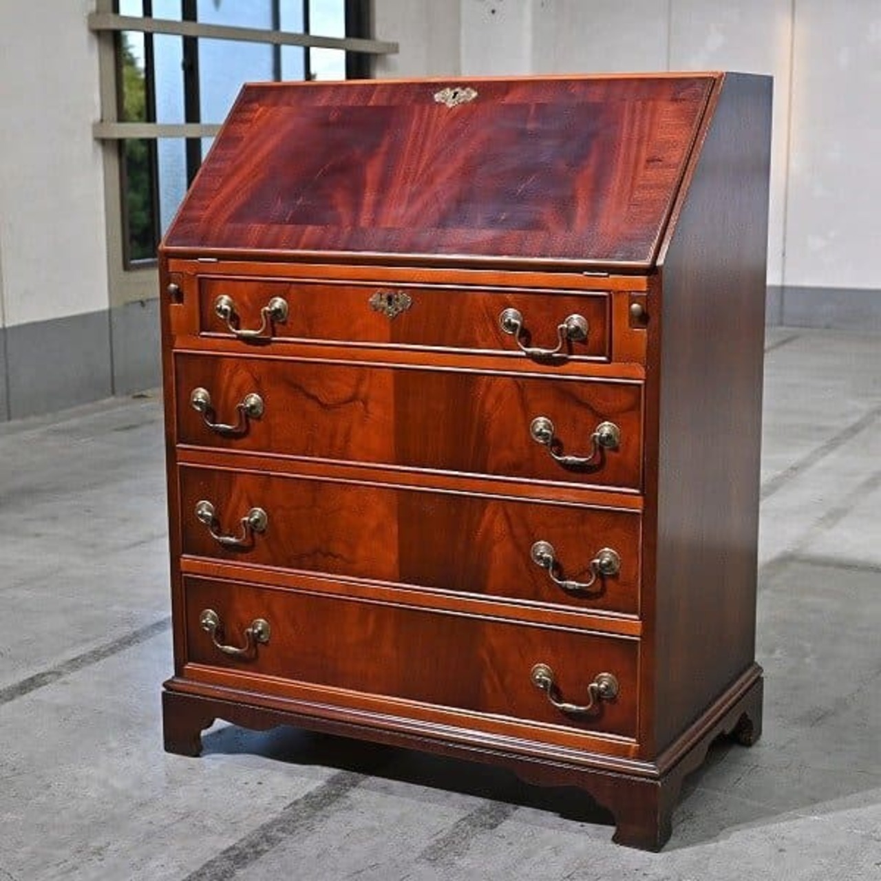 英国ビンテージ ライティングビューロー マホガニー材 洋タンス 収納 リビング ダイニング 引き出し 抽斗 ドロワー 寝室 イギリス【中古家具/中古インテリア/USED家具ユーズド家具/リサイクル】