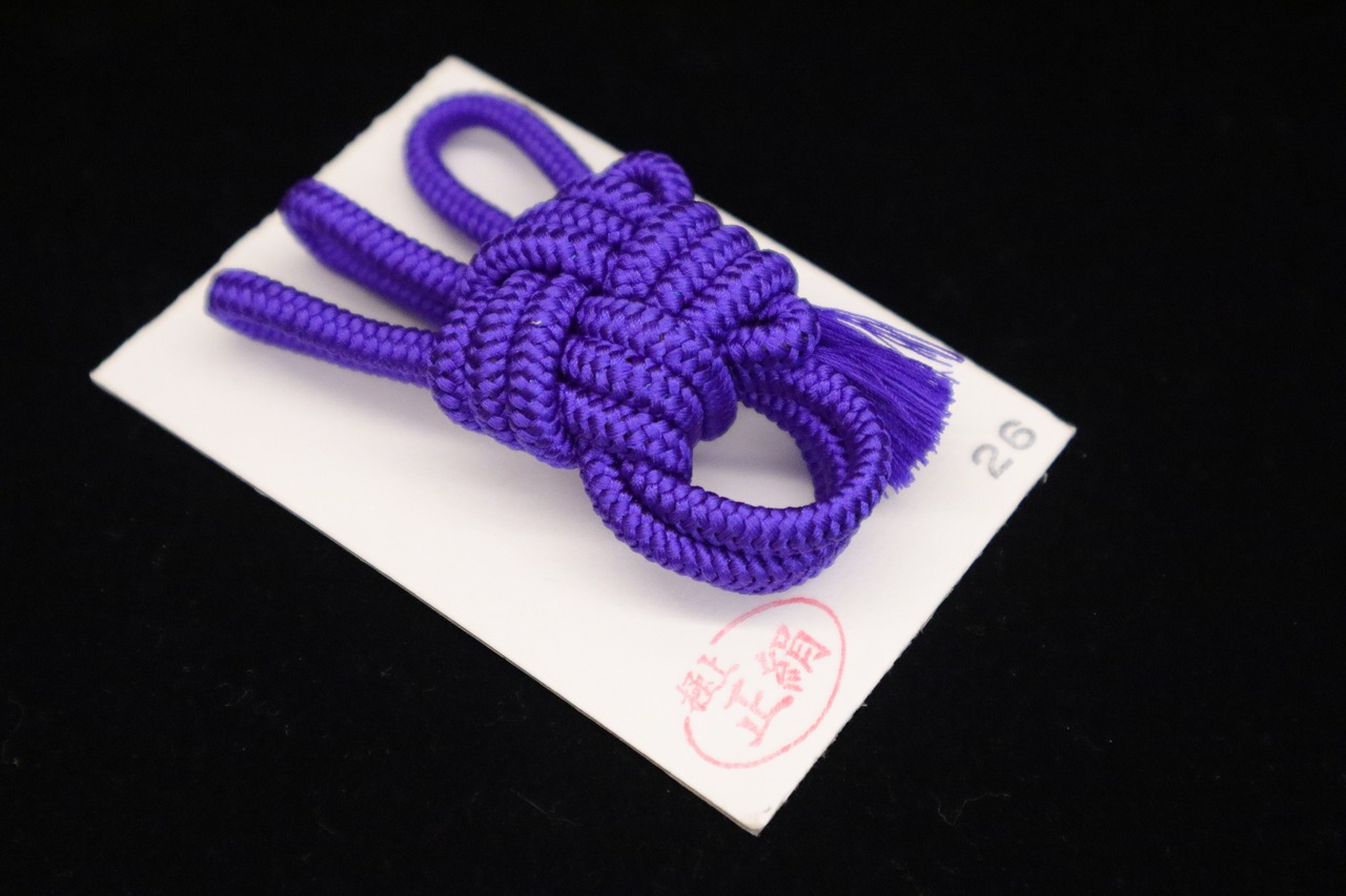 長唄用 音緒（正絹） ※ひも別売1,034円 ※色見本番号 26／sao-am_cube1439