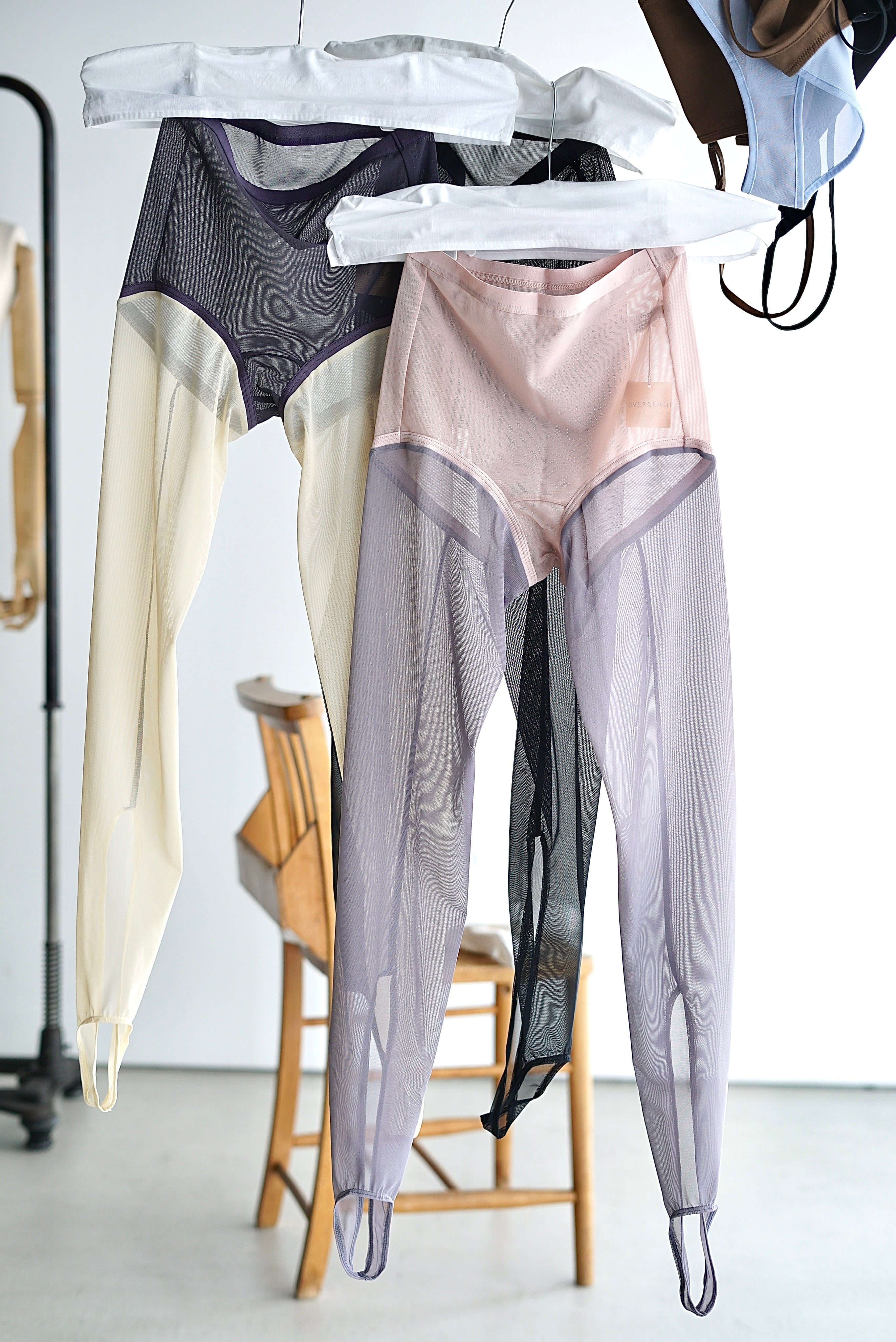 Mii:）♡♡♡ OVERNEATH】Bra056 バーガンディ　ML Whim Gazette(ウィム ガゼット)の【OVERNEATH】Bra056通販 | 集英社