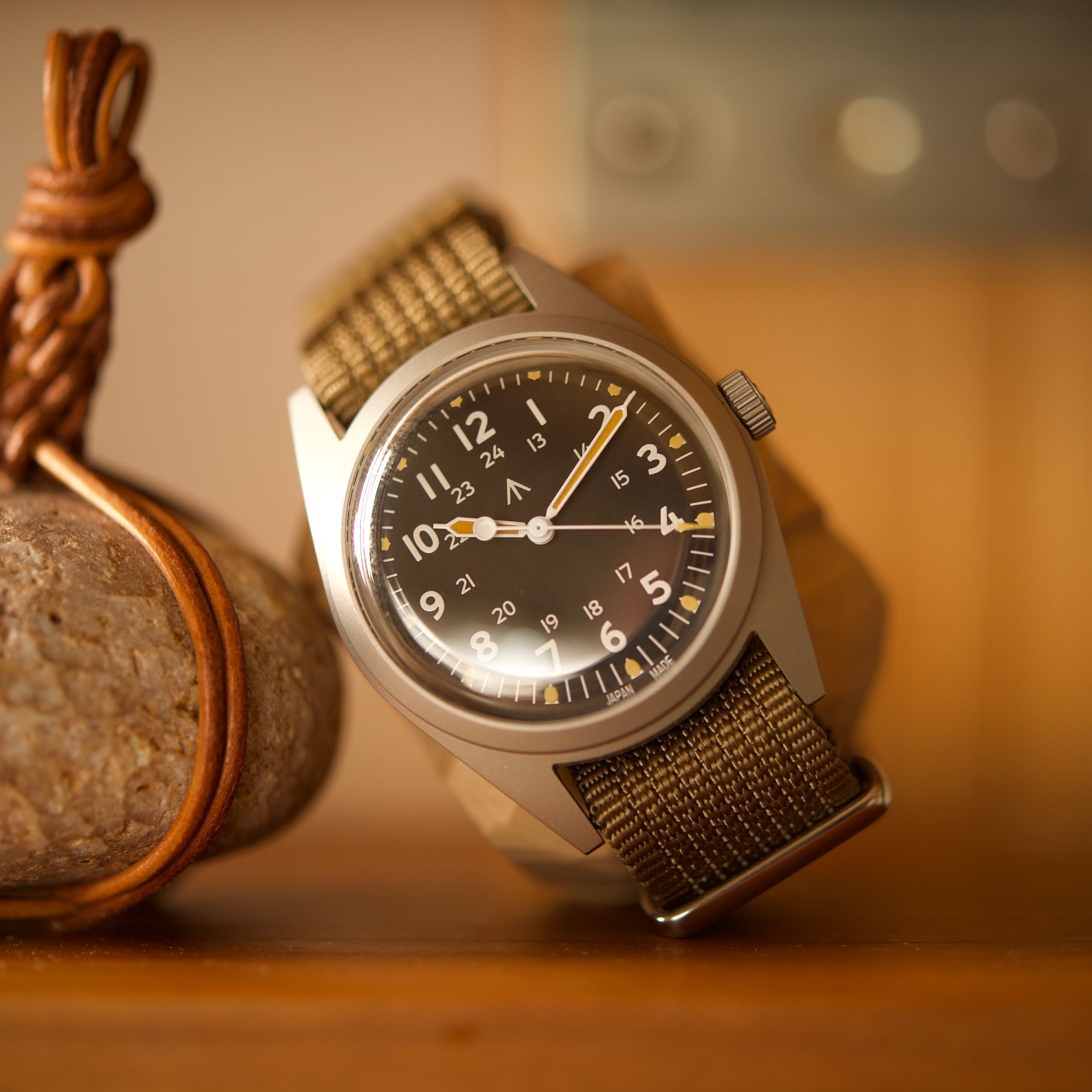 HOWL002 NAVAL WATCH×BARKOUTSIDERS NavalWatch collaboration Authentic Field Watch 