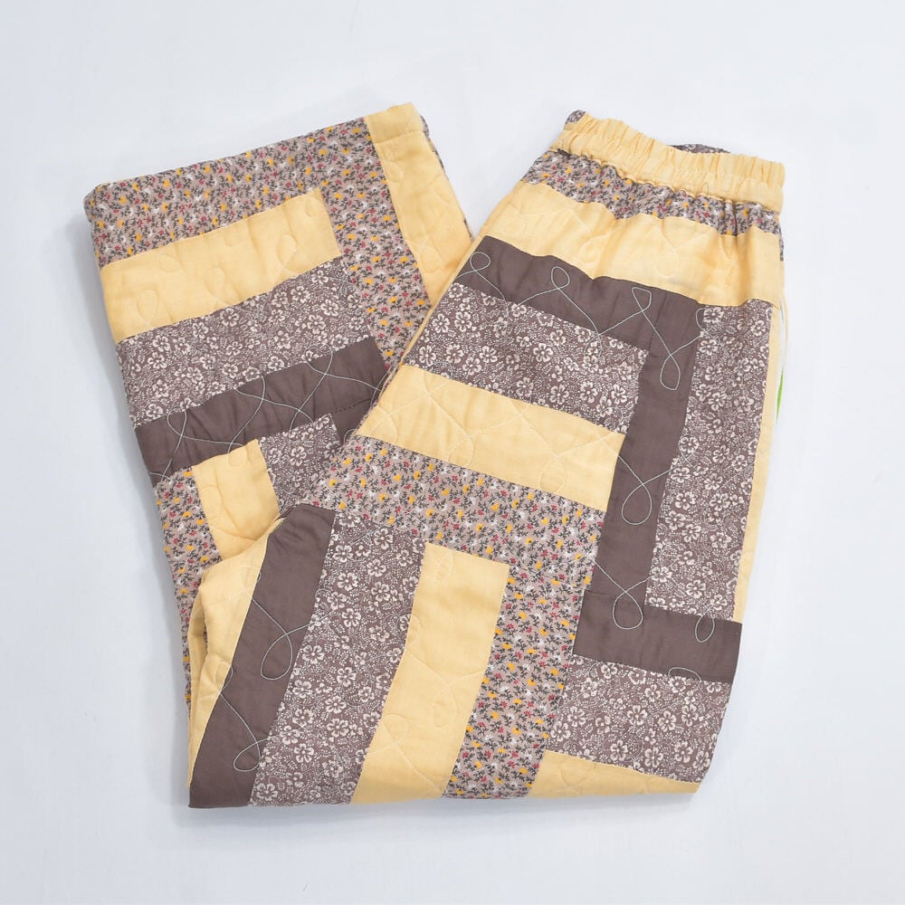 Remake リメイク ハンドメイド デザイン パッチワーク キルト ルーズシルエット イージーパンツ 再構築 ツギハギ  小花柄 ユニセックスデザイン W66~101cm