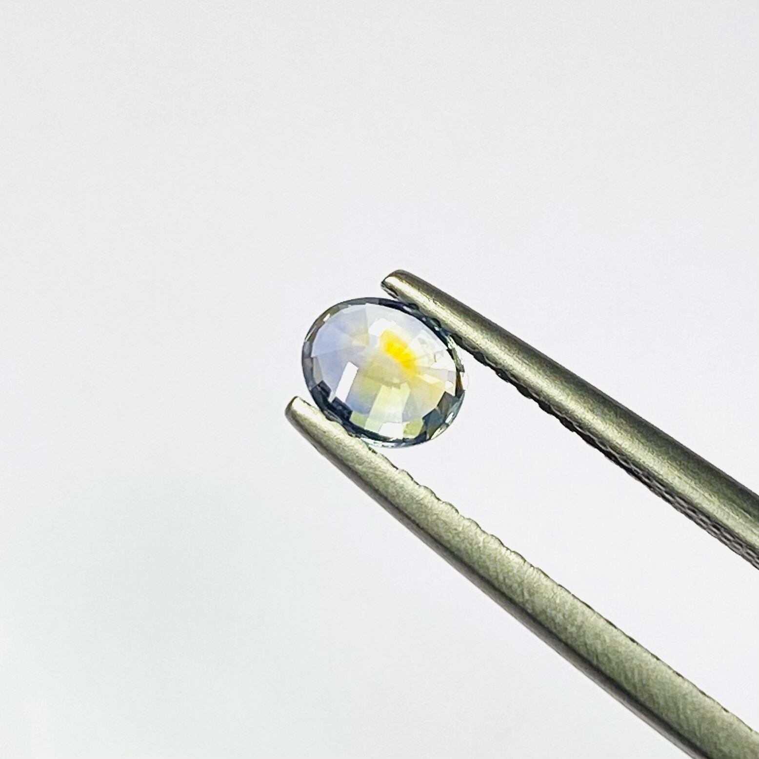 アートなバイカラーサファイア アヤメカラー