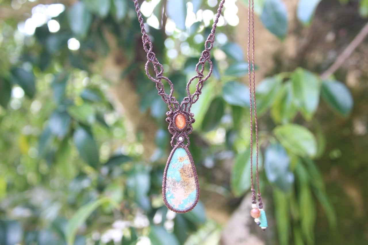 Turquoise & Sunstone micromacrame necklace