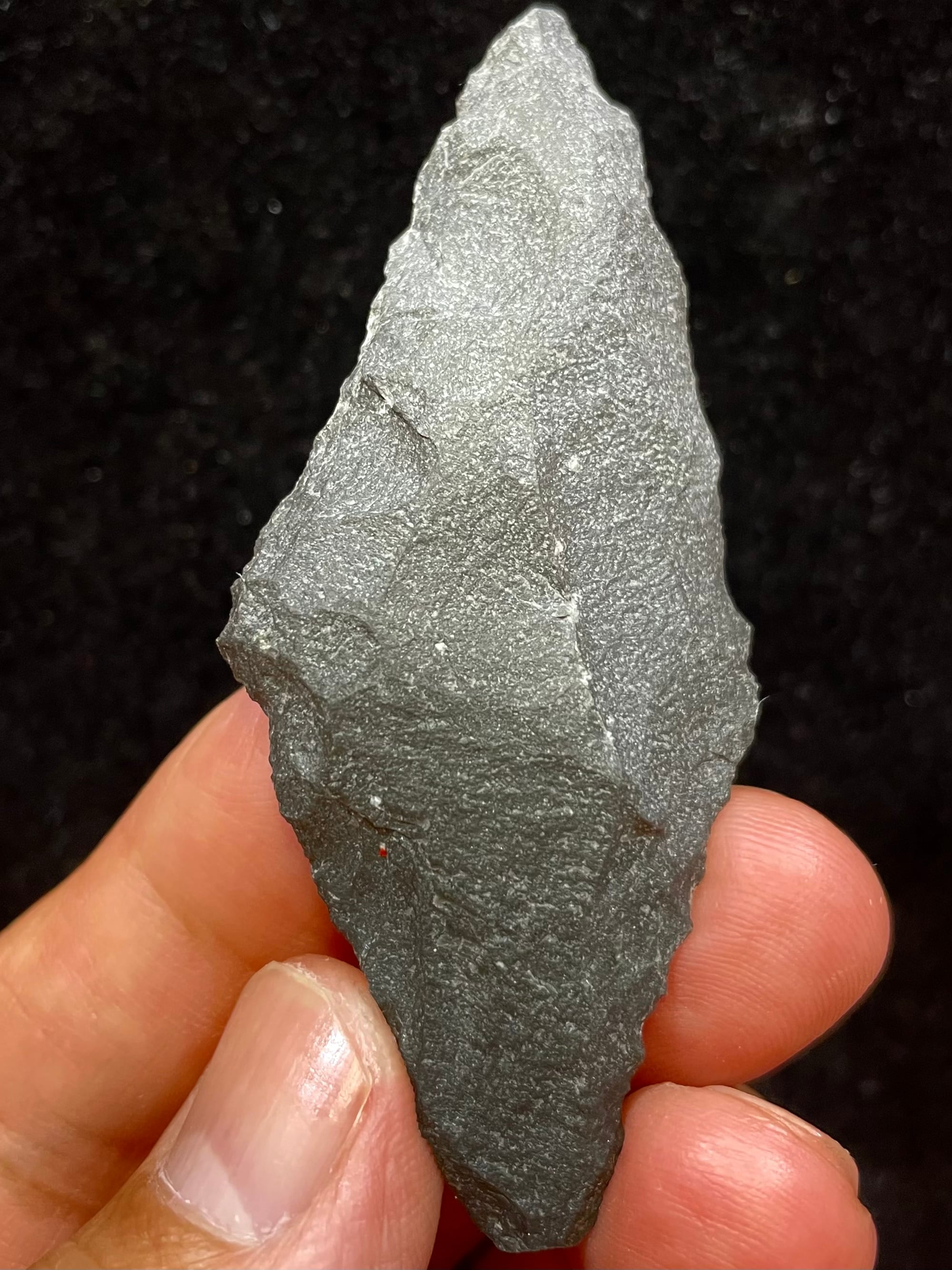 15) サヌカイト(石器加工) | レムリアの太陽