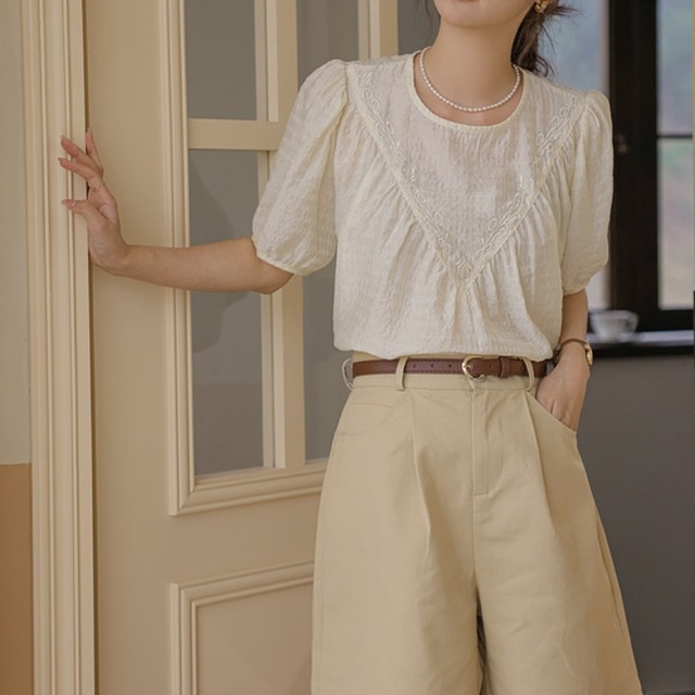 french embroidery puff sleeve tops