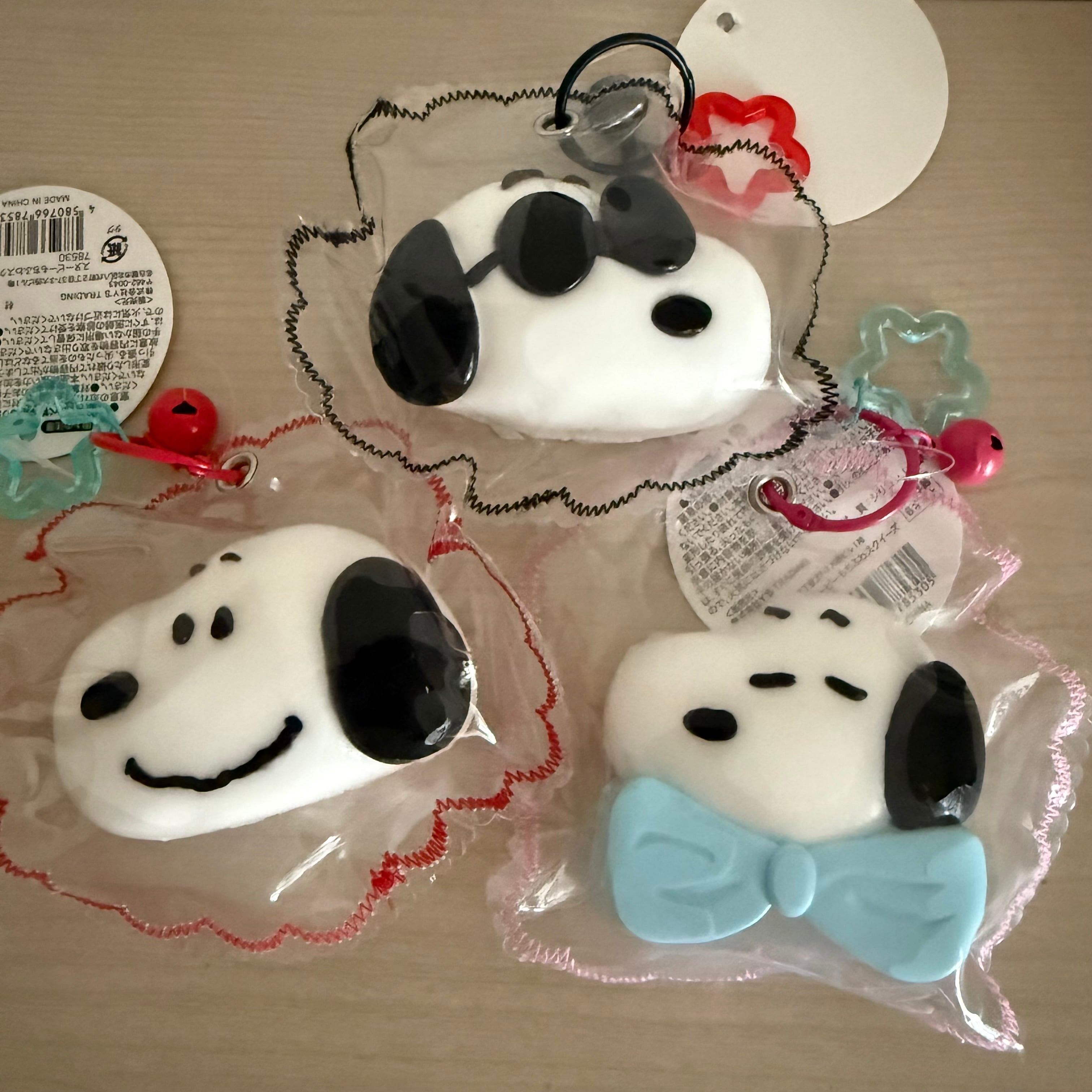 数量限定】PEANUTS スヌーピー スクイーズキーホルダー 全6種