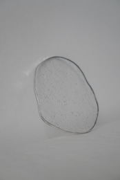 【OUTLET】PUDDLE GLASS PLATE / S / W85×H95 / FOG BUBBLE